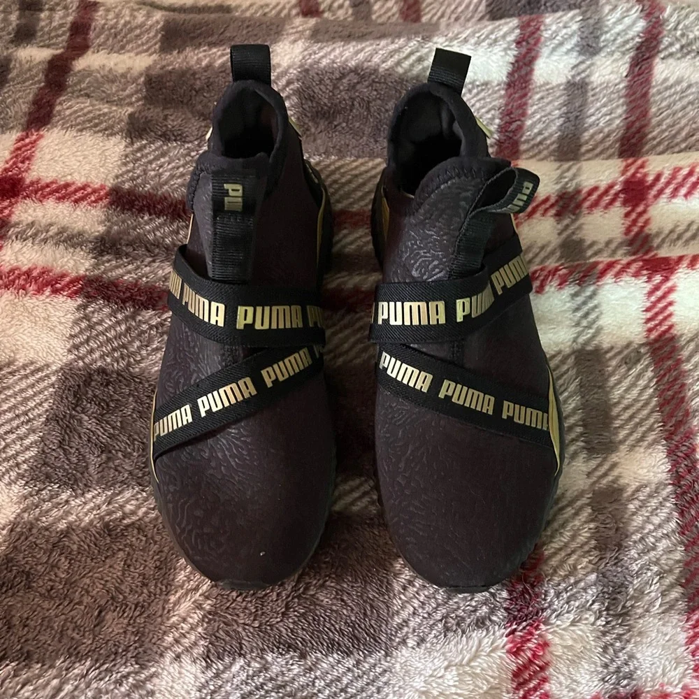 Kids Puma sneakers - Picture 1 of 3